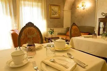 ורונה Suite 3 0*,  איטליה
