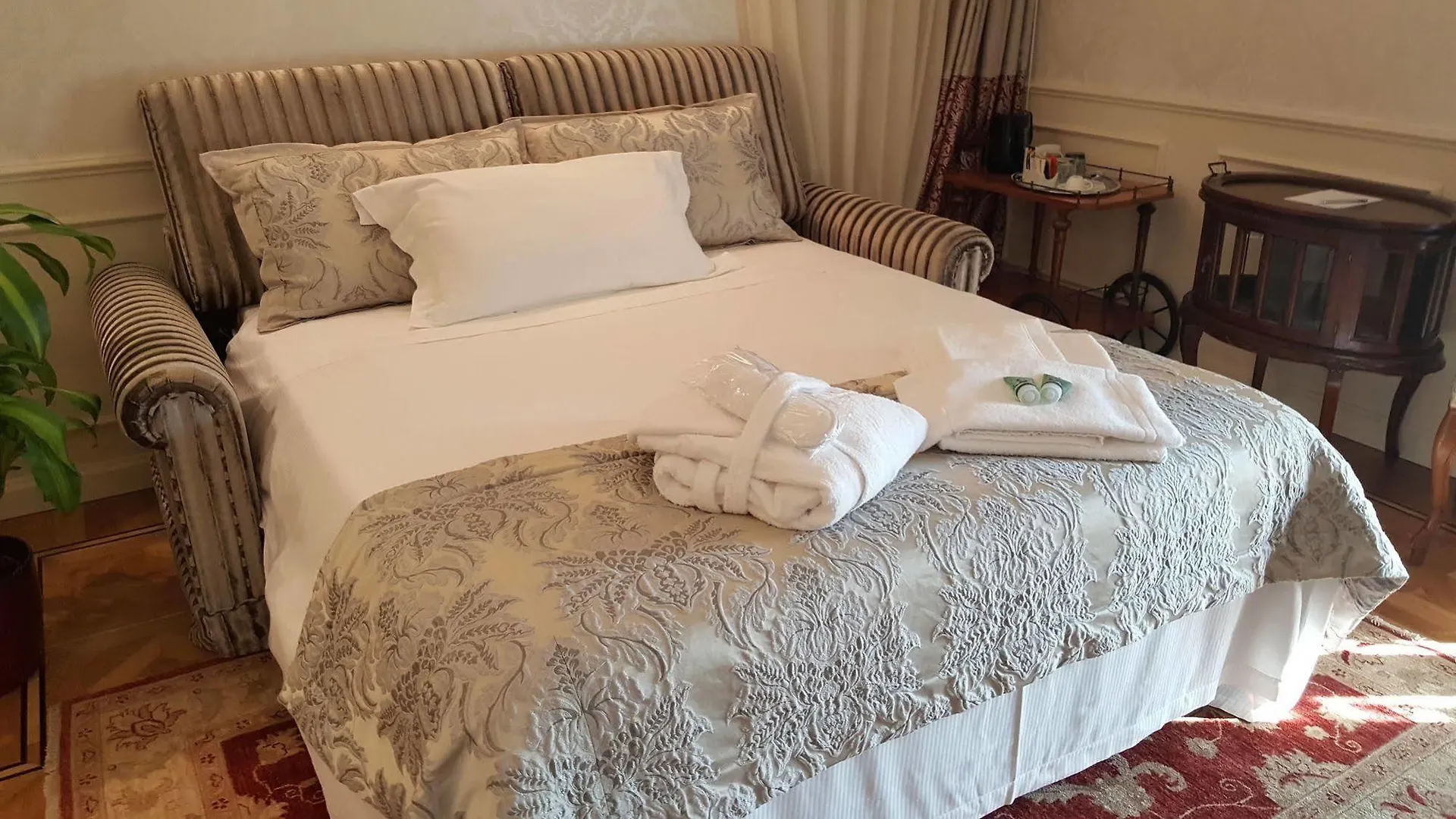 ורונה Suite 3 0*,  איטליה