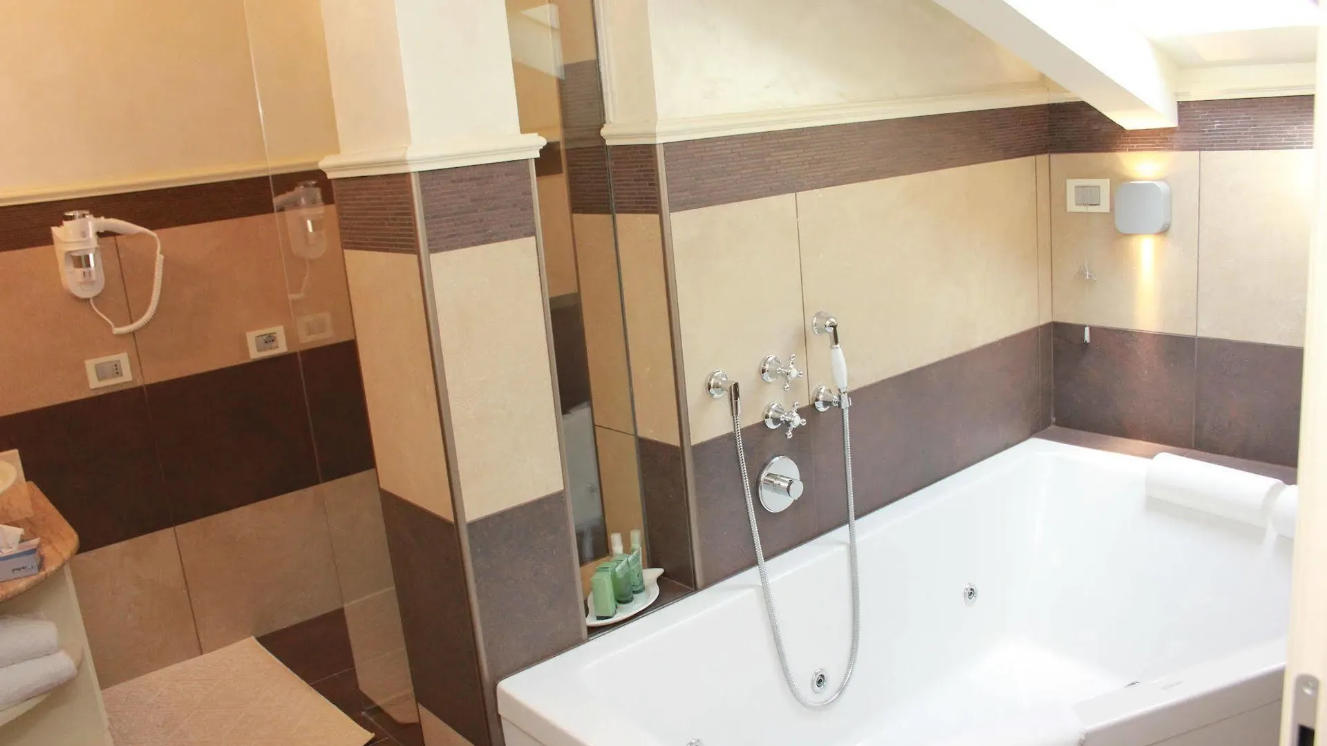 דירה ורונה Suite 3